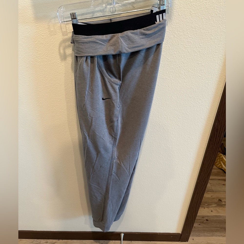 Nike Lightweight Joggers